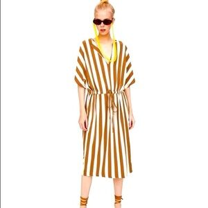 Zara - Brown Ecru Stripe Loose Fit V Neck Short Sleeve Mini Dress Size Small